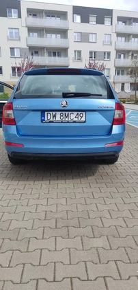 Skoda Octavia cena 46900 przebieg: 234000, rok produkcji 2016 z Wrocław małe 67